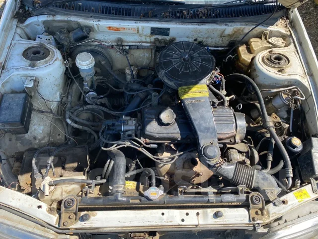 Mitsubishi Libero. CB1V, 4G13 ����
