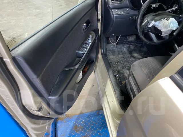 Kia Rio. QB, G4FC ����