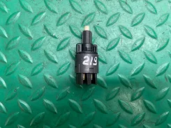 ������ ��������� ����-������� Mitsubishi Galant 1997 MR141211 6A13 2.5 MR141211 ����