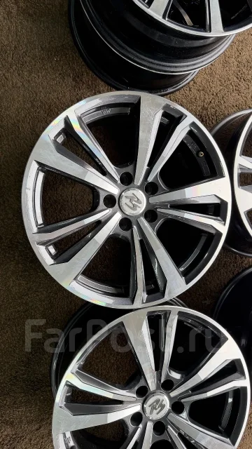 RS Wheels. 8.0x18", 5x112, ET43 ����