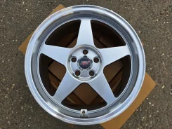 EVO Corse. 7.0x15", 5x100, ET30, �� 73,1���. ����