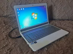 Asus. 14", 2,3����, ��� 4 ��, ���� 320���, WiFi: 1, Bluetooth: 1 ����