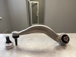 ����� �������� ������ ����� BMW 31106861161 (�����) 31106861161 ����
