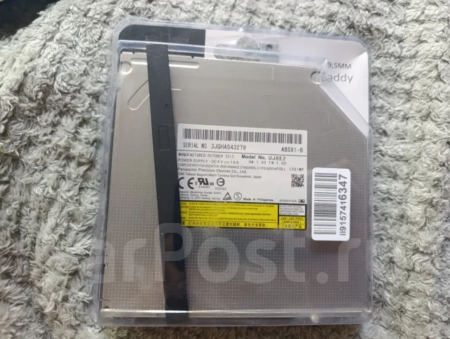Sony VAIO SVE. 15.7", 1,8����, ��� 8 ��, ���� 466���, WiFi: 1, Bluetooth: 1, ����������� �� 5��. ����