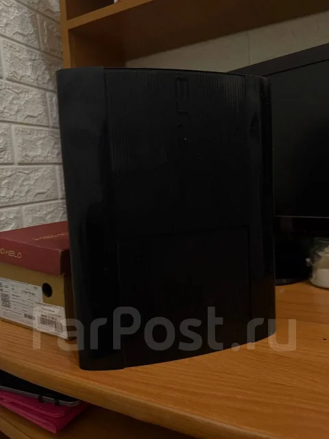 Sony PlayStation 3 Slim ����