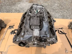 Audi A8 ����
