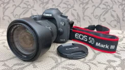 Canon EOS 5D Mark III ����