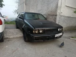 Nissan Gloria. �������, ������, 2.0 (125��.�.), ������, 300 000����. �� ����