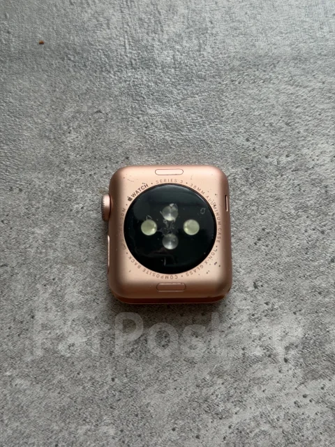 Apple Watch Series 3. GPS, NFC, IP67, IP68 ����