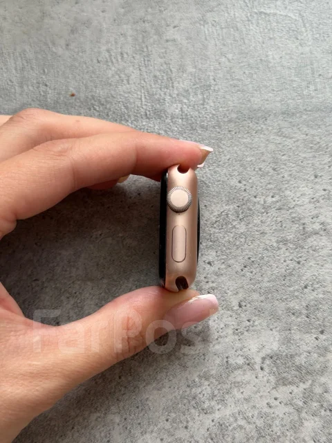 Apple Watch Series 3. GPS, NFC, IP67, IP68 ����