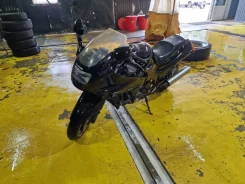 Kawasaki ZZR 1100C ����