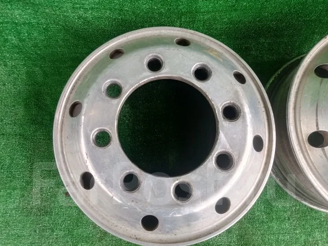 Alcoa. 6.75x19.5", 8x285 ����