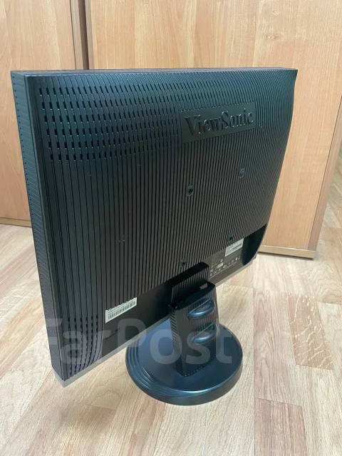 ViewSonic. 19", ���������� �� (LCD, LED, QLED) ����