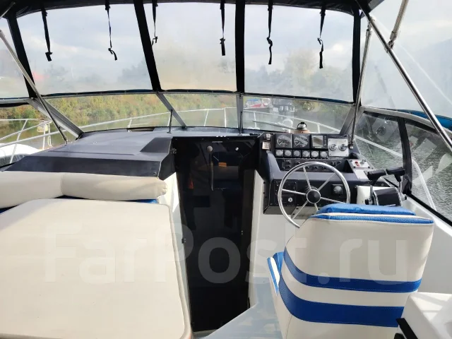 Bayliner. 1993 ���, ����� 8��., ��������� ������������, 500��.�., ������ ����