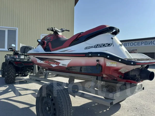 Yamaha. 2001 ��� ����