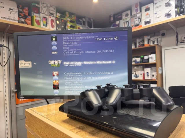 Sony PlayStation 3 Super Slim ����