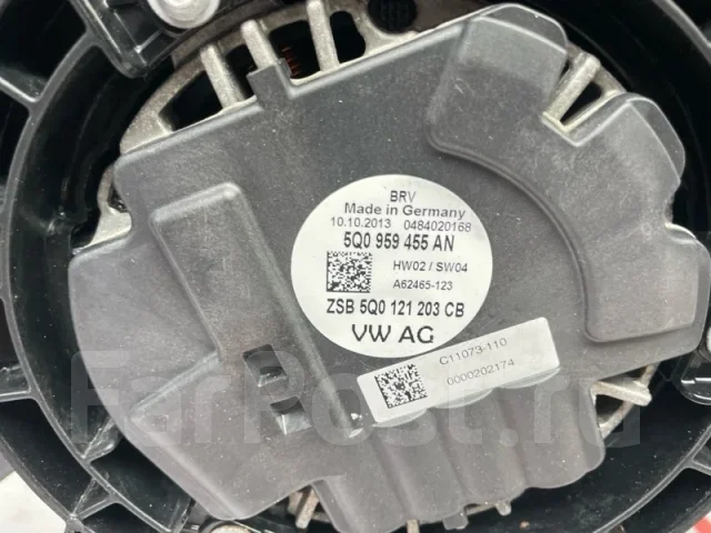 �������� ��������� AUDI A3 16.10.2013 5Q0121205D 8V CJSB 5Q0121205D ����