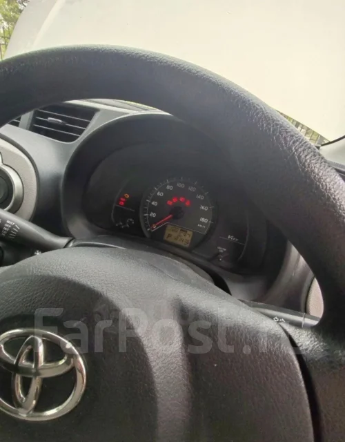Toyota Vitz. �������, ��������, 1.0 (69��.�.), ������, 101 476����. �� ����