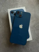 Apple iPhone 13. �/�, 128 ��, �����, 3G, 4G LTE, 5G, Dual-SIM, ����������, NFC, eSIM, ������� �������, ������������ ������� ����