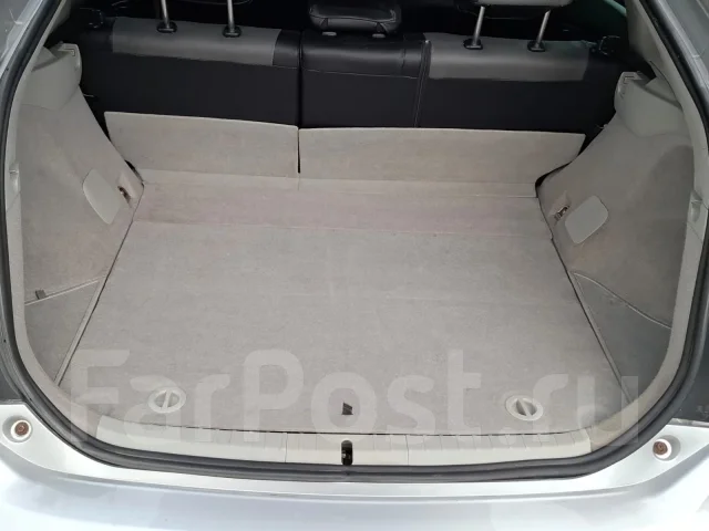 Toyota Prius. �������, ��������, ������, 349 998����. �� ����