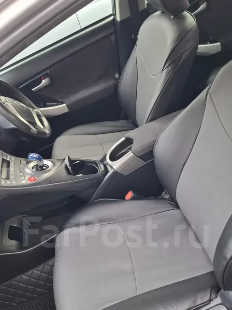 Toyota Prius. �������, ��������, ������, 349 998����. �� ����