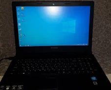 Lenovo B50-30. 15.6", 2,2����, ��� 2048 ��, ���� 320���, WiFi: 1, Bluetooth: 1 ����