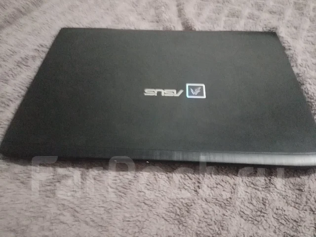 Asus F. 3,1����, ��� 16 ��, ���� 600���, WiFi: 1, Bluetooth: 1, ����������� �� 12��. ����