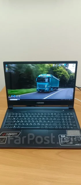Hasee. 16", ��� 16 ��, ���� 476���, WiFi: 1, Bluetooth: 1, ����������� �� 2��. ����