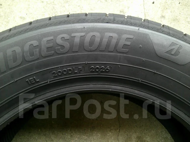 Bridgestone Finessa HB01