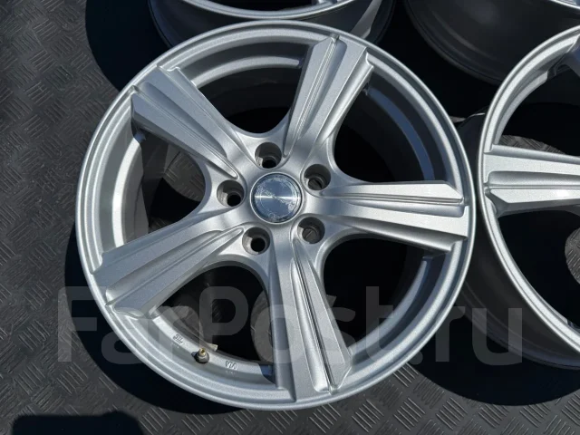 Violento. 7.0x17", 5x114.3, ET47, �� 60,1���. ����
