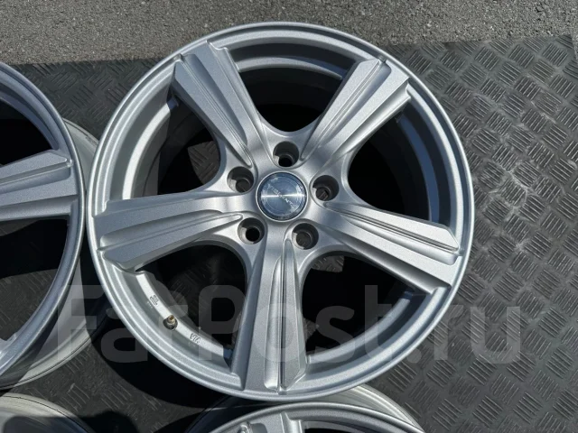 Violento. 7.0x17", 5x114.3, ET47, �� 60,1���. ����
