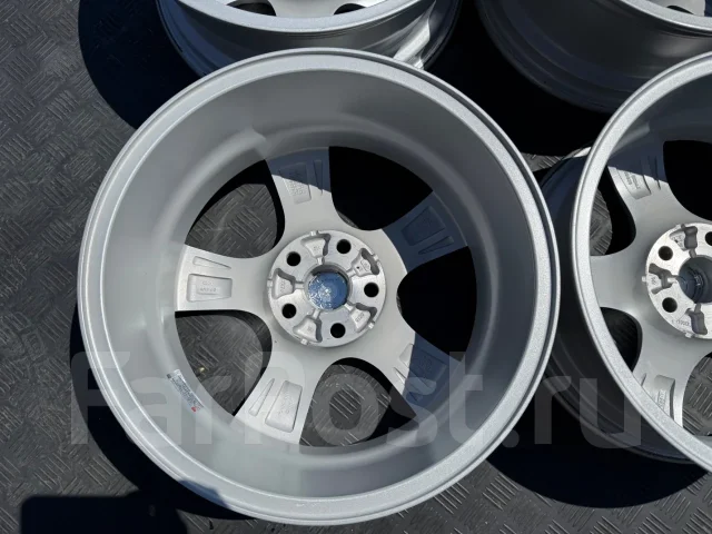 Violento. 7.0x17", 5x114.3, ET47, �� 60,1���. ����