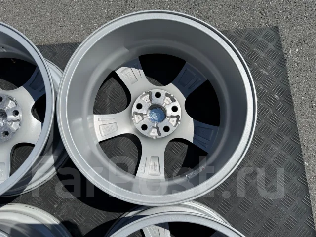 Violento. 7.0x17", 5x114.3, ET47, �� 60,1���. ����
