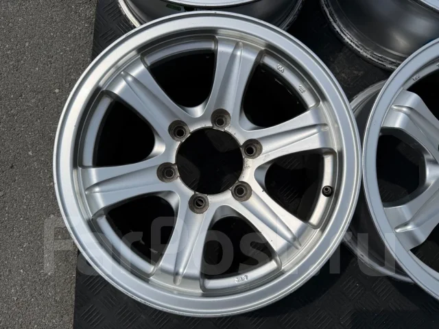 Weds Keeler. 7.0x16", 6x139.7, ET26 ����