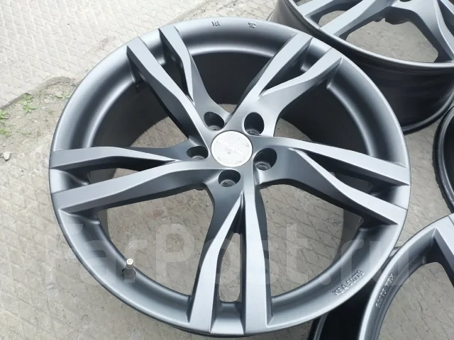 Mak Blade. 8.0x19", 5x108, ET42.5, �� 63,4���. ����