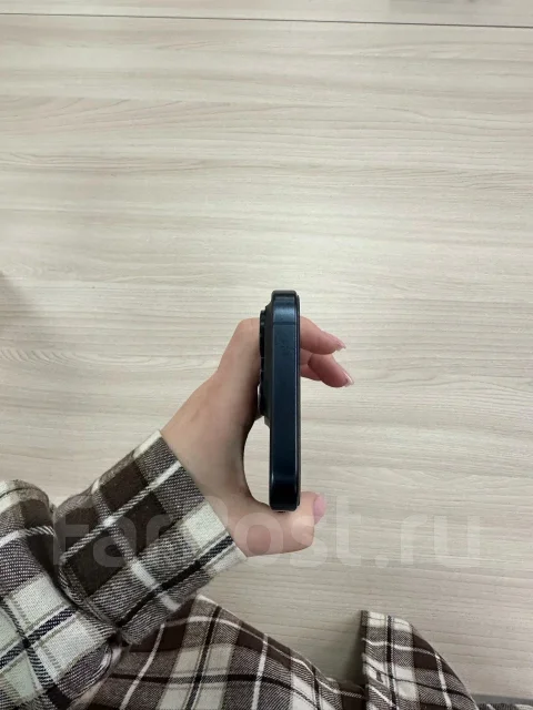 Apple iPhone 15 Pro. �/�, 128 ��, �����, eSIM ����