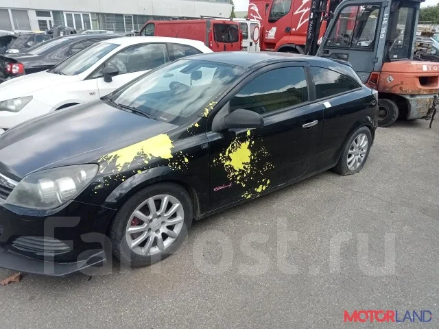 ������� Opel Astra H 2004-2010 21252265 93176051 ����