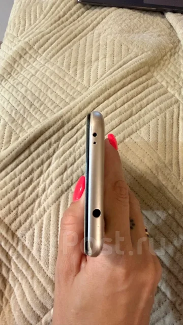 Xiaomi Redmi 6 Pro. �/�, 64 �� ����