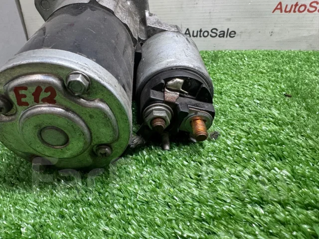 ������� Nissan Note E12 HR12DE 233001HC1B ����