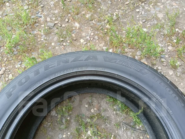Bridgestone Potenza RE002 Adrenalin. ������, �/�, ����� 40 % ����