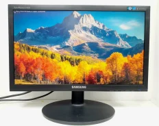 Samsung. 19", ���������� �� (LCD, LED, QLED) ����