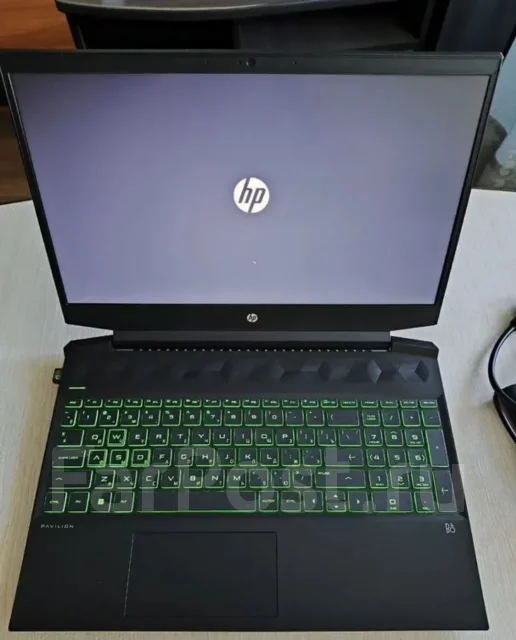 HP Pavilion Gaming 15. 15.6", 4����, ��� 16 ��, ���� 589���, WiFi: 1, Bluetooth: 1, ����������� �� 5��. ����