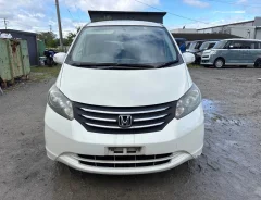 Honda Freed. GB3 ����