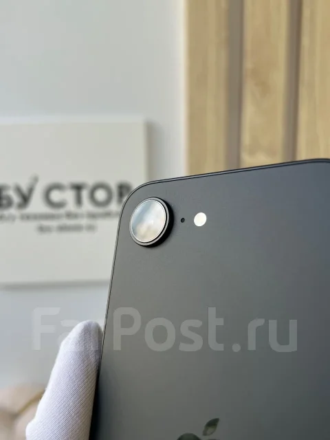 Apple iPhone 16e. �/�, 256 ��, ������, 4G LTE, 5G, NFC ����