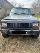 Jeep Cherokee ����