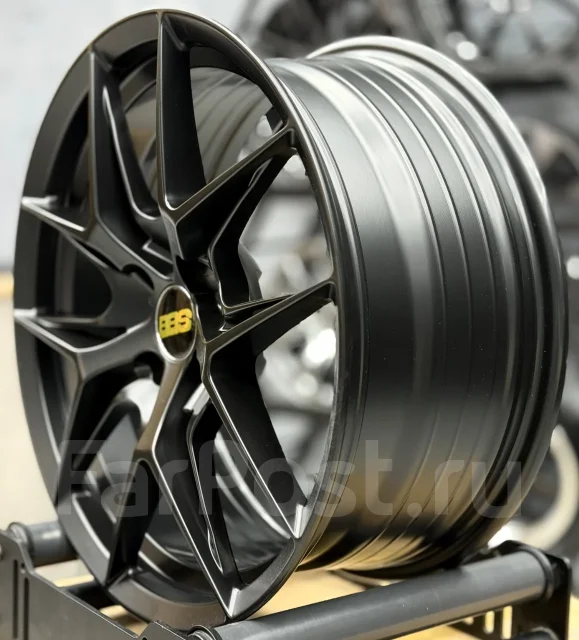 BBS FI-R. 7.5x17", 4x100, ET35, �� 73,1���. ����
