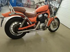 Suzuki VS 1400 Intruder. 1 360����. ��., ��������, ���������, ������ �� �� ����