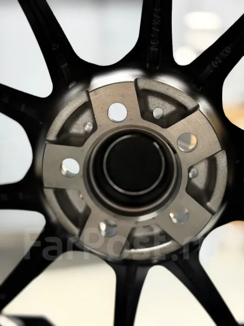 RAYS Volk Racing G25. 7.5x17", 5x100, ET35, �� 73,1���. ����