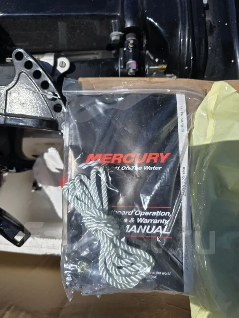 Mercury. 30��.�., 2-�������, ����������, ���� L (508 ��), 2015 ��� ����