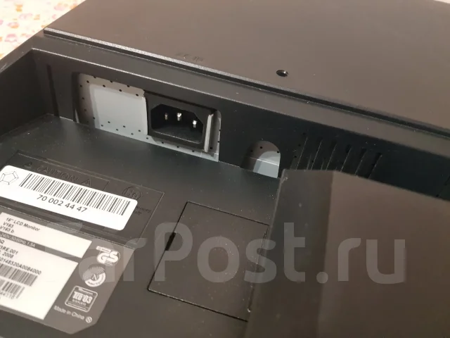 Acer. 19", ���������� �� (LCD, LED, QLED) ����